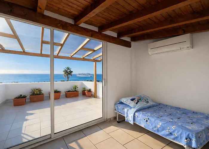 Lavish Seaside Villa With Garden And Stunning Views